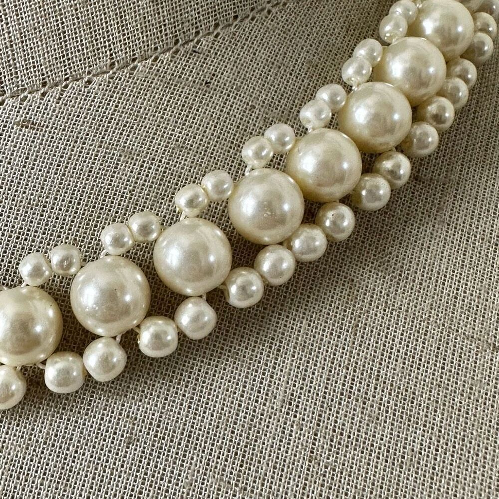 Avon faux pearl collar necklace - Picture 4 of 6